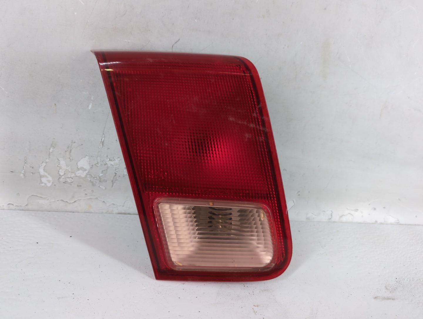 2001-2002 Honda Civic Tail Light Assembly Driver Left OEM Fits Fits 2001 2002 OEM Used Auto Parts - Oemusedautoparts1.com