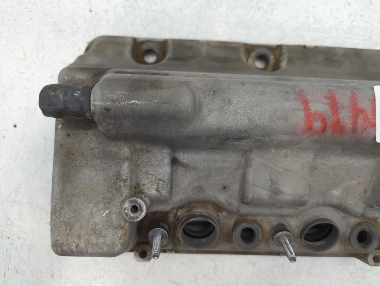2002 Honda Civic Driver Left Cylinder Head Valve Cover P/N:37-15 R70-R Fits OEM Used Auto Parts - Oemusedautoparts1.com