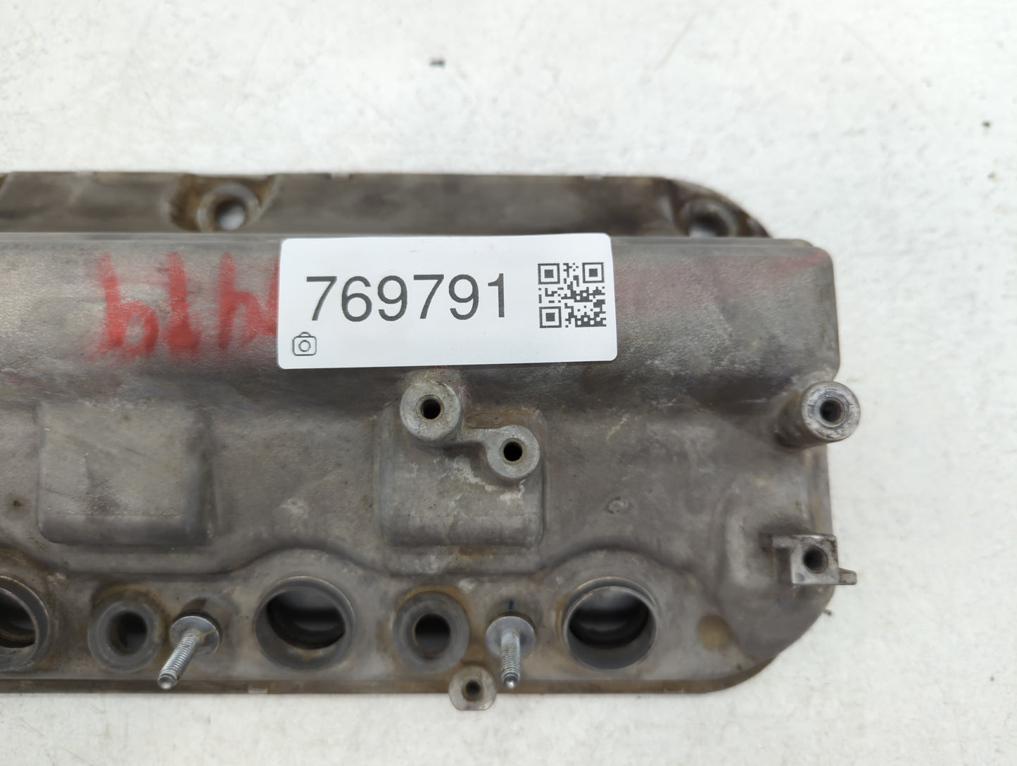 2002 Honda Civic Driver Left Cylinder Head Valve Cover P/N:37-15 R70-R Fits OEM Used Auto Parts - Oemusedautoparts1.com