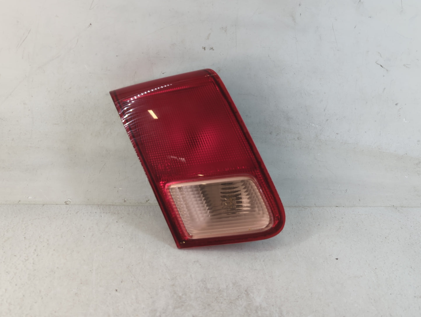 2001-2002 Honda Civic Tail Light Assembly Driver Left OEM Fits Fits 2001 2002 OEM Used Auto Parts - Oemusedautoparts1.com