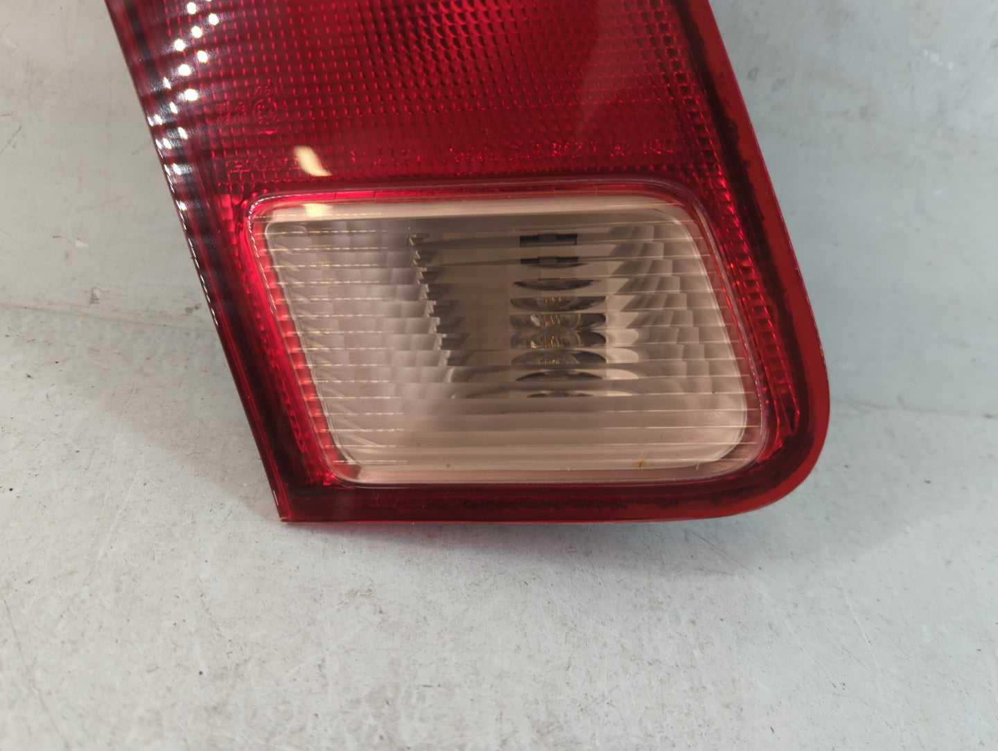 2001-2002 Honda Civic Tail Light Assembly Driver Left OEM Fits Fits 2001 2002 OEM Used Auto Parts - Oemusedautoparts1.com