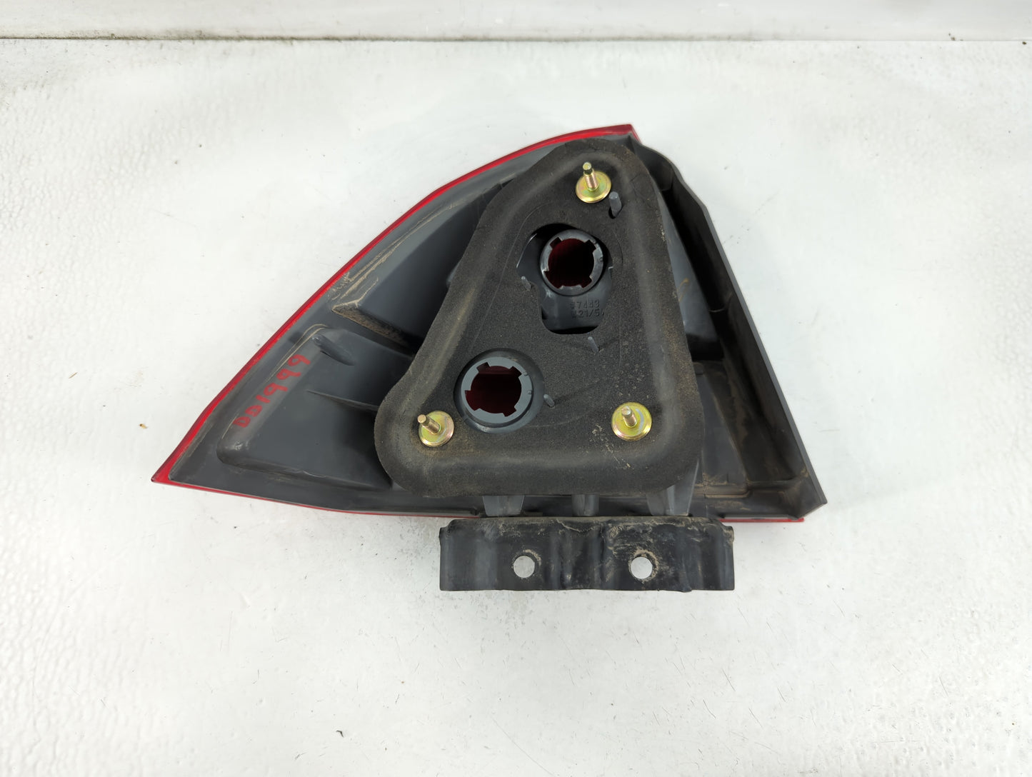 2001-2002 Honda Civic Tail Light Assembly Passenger Right OEM Fits Fits 2001 2002 2003 OEM Used Auto Parts - Oemusedautopart