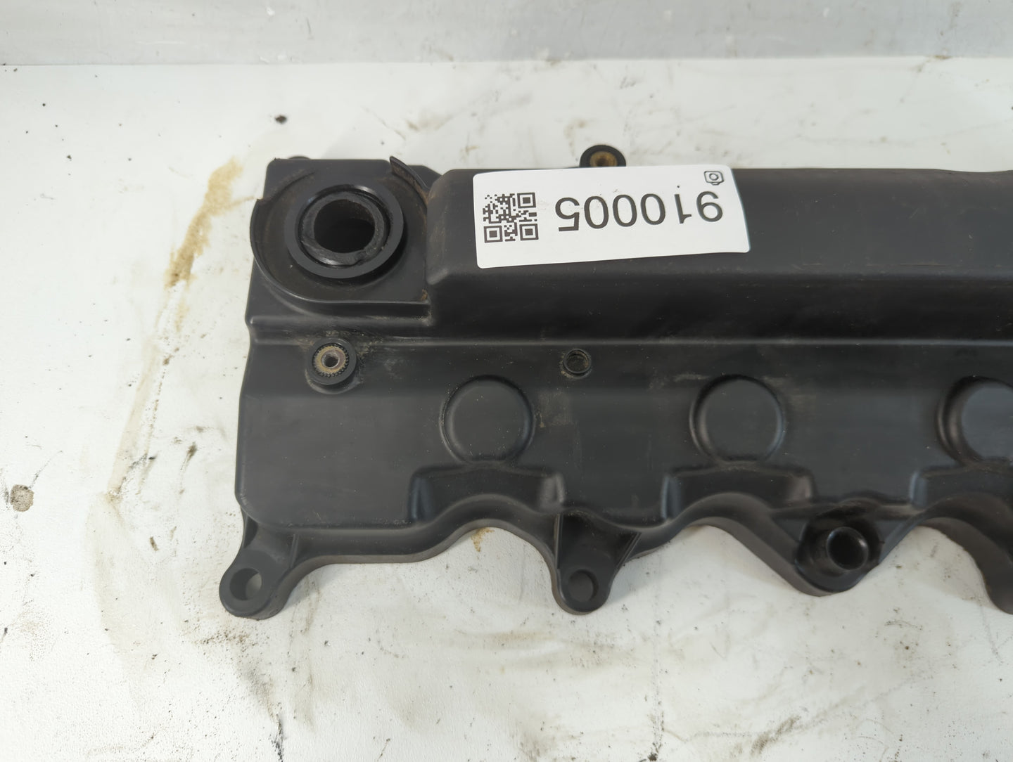 2002 Honda Civic Driver Left Cylinder Head Valve Cover Fits OEM Used Auto Parts - Oemusedautoparts1.com