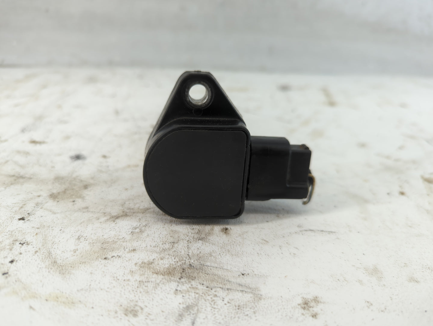 2001-2005 Honda Civic Ignition Coil Igniter Pack - Oemusedautoparts1.com