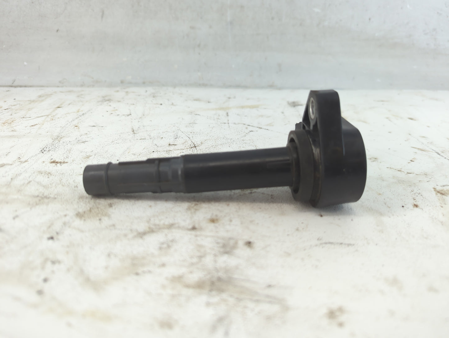 2001-2005 Honda Civic Ignition Coil Igniter Pack - Oemusedautoparts1.com