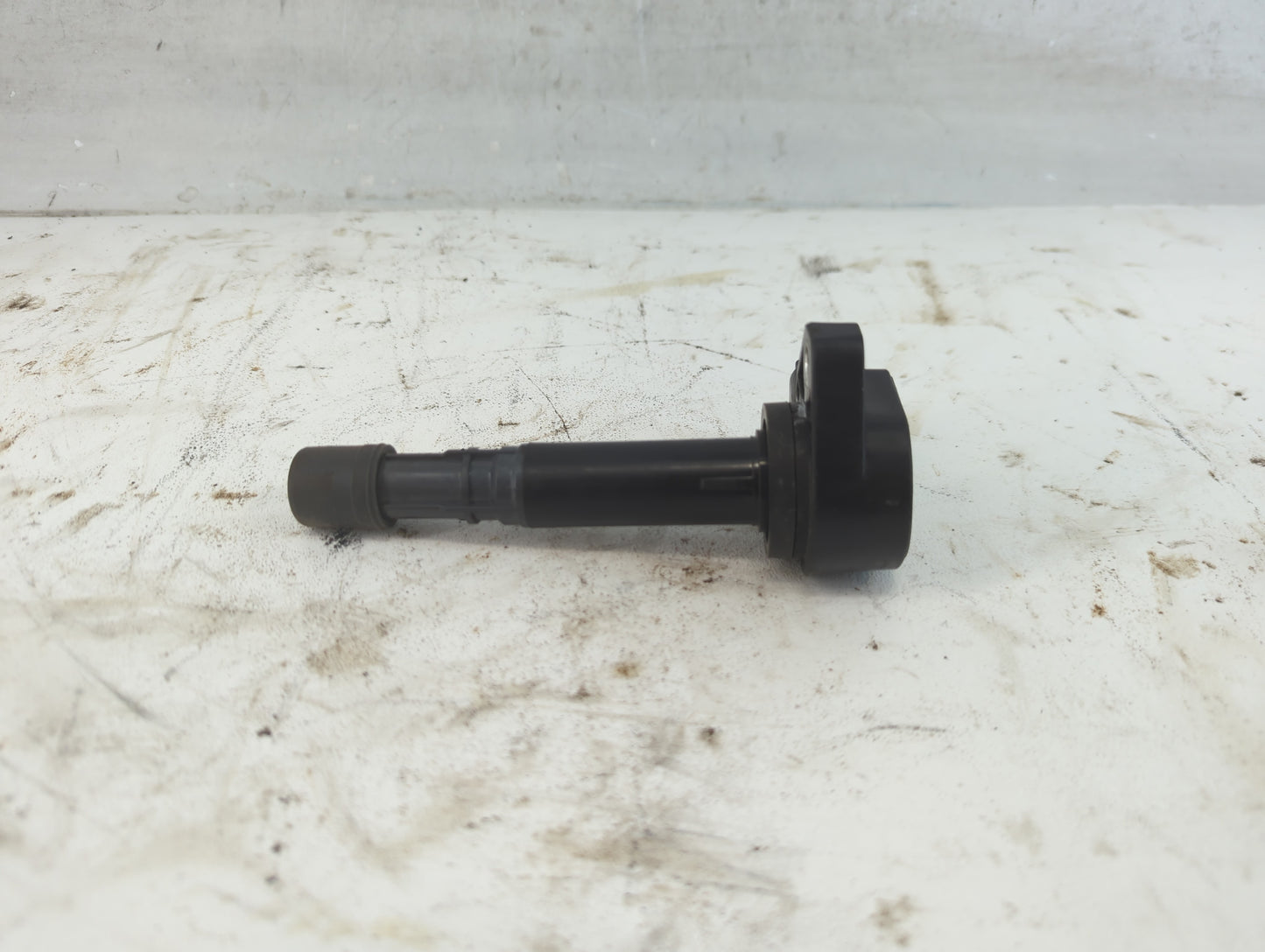 2001-2005 Honda Civic Ignition Coil Igniter Pack - Oemusedautoparts1.com
