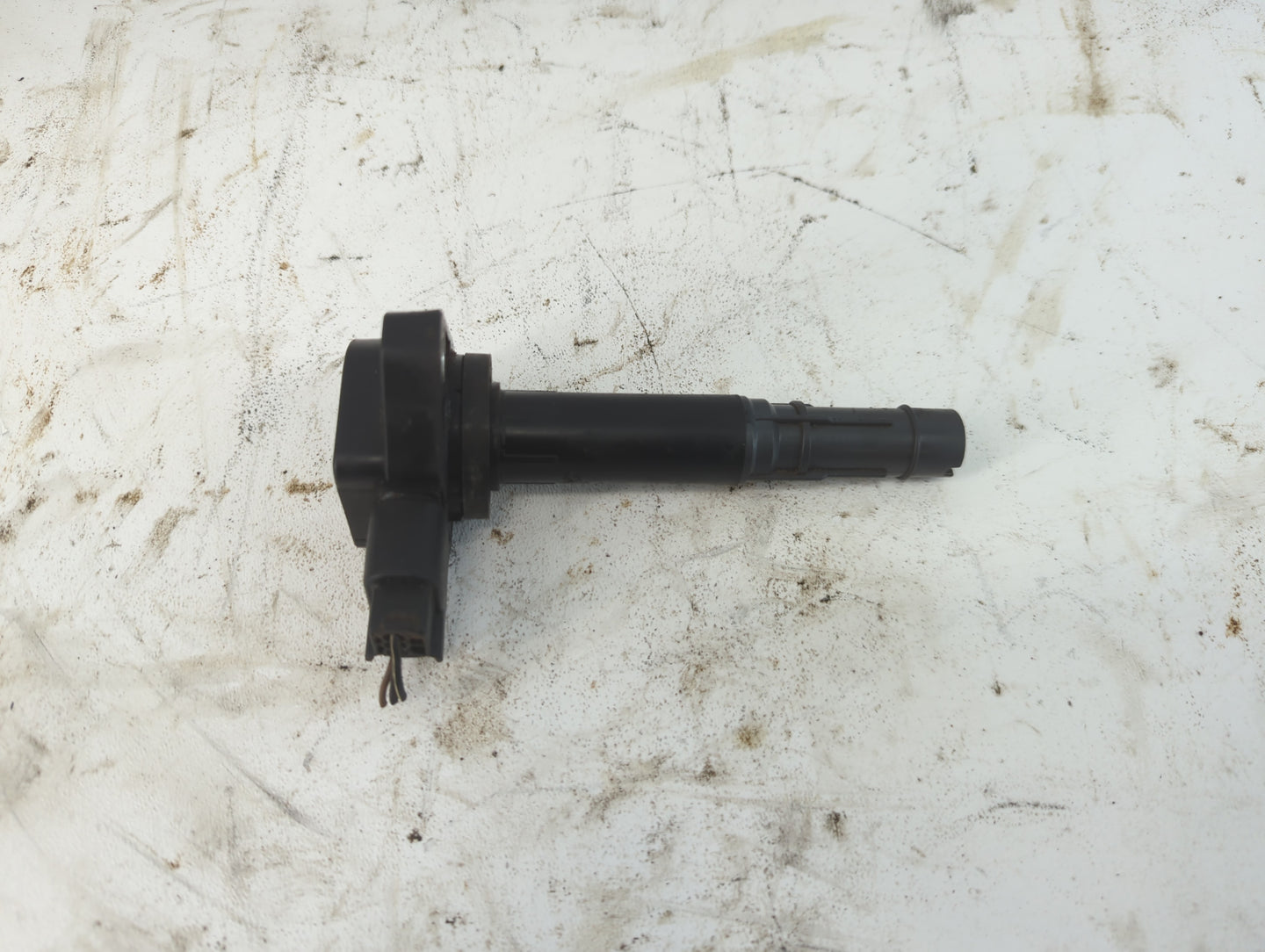 2001-2005 Honda Civic Ignition Coil Igniter Pack - Oemusedautoparts1.com