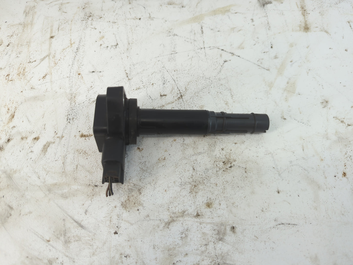 2001-2005 Honda Civic Ignition Coil Igniter Pack - Oemusedautoparts1.com