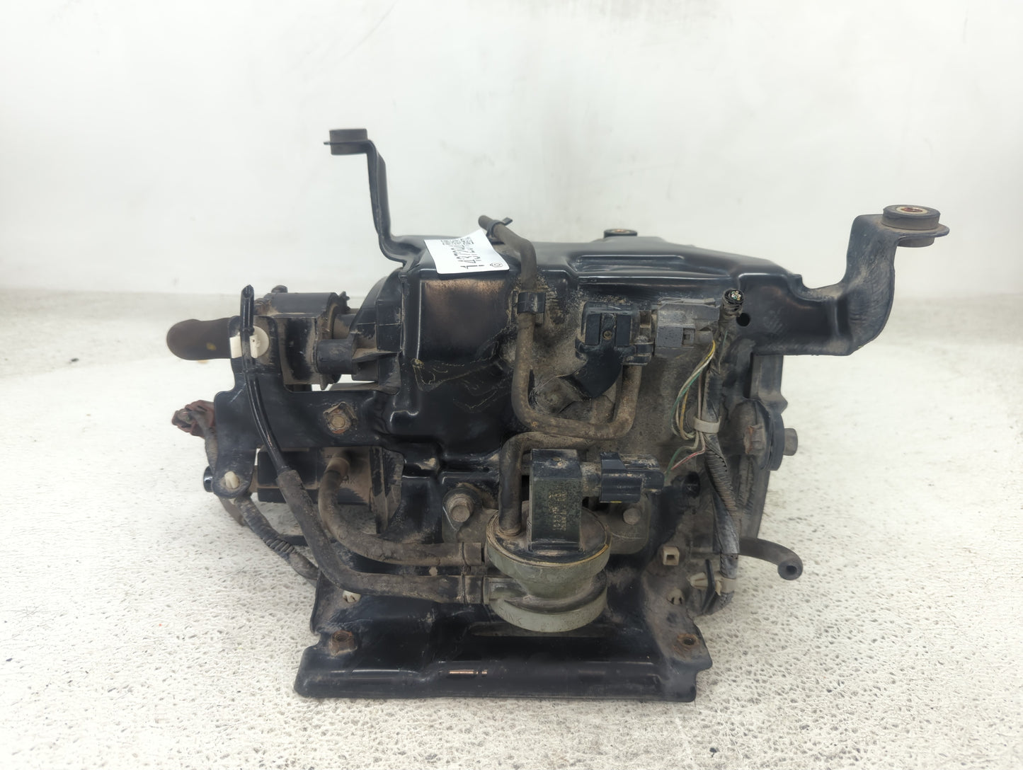 2002 Honda Cr-v Fuel Vapor Charcoal Canister - Oemusedautoparts1.com