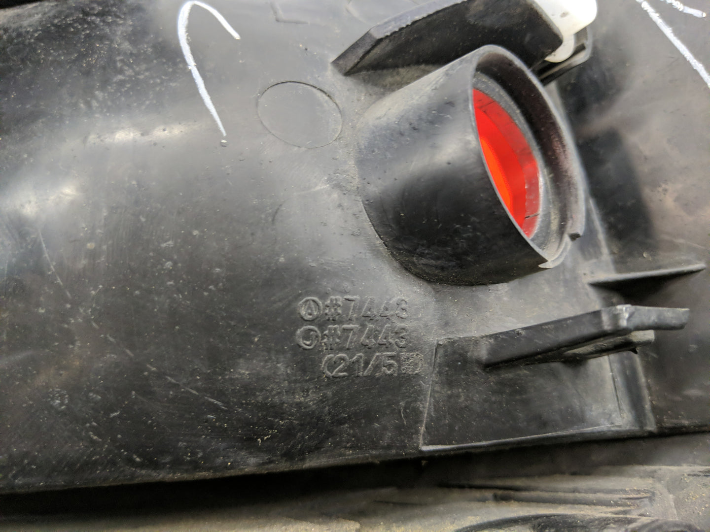 2002 Honda Odyssey Tail Light Assembly Driver Left OEM Fits OEM Used Auto Parts - Oemusedautoparts1.com