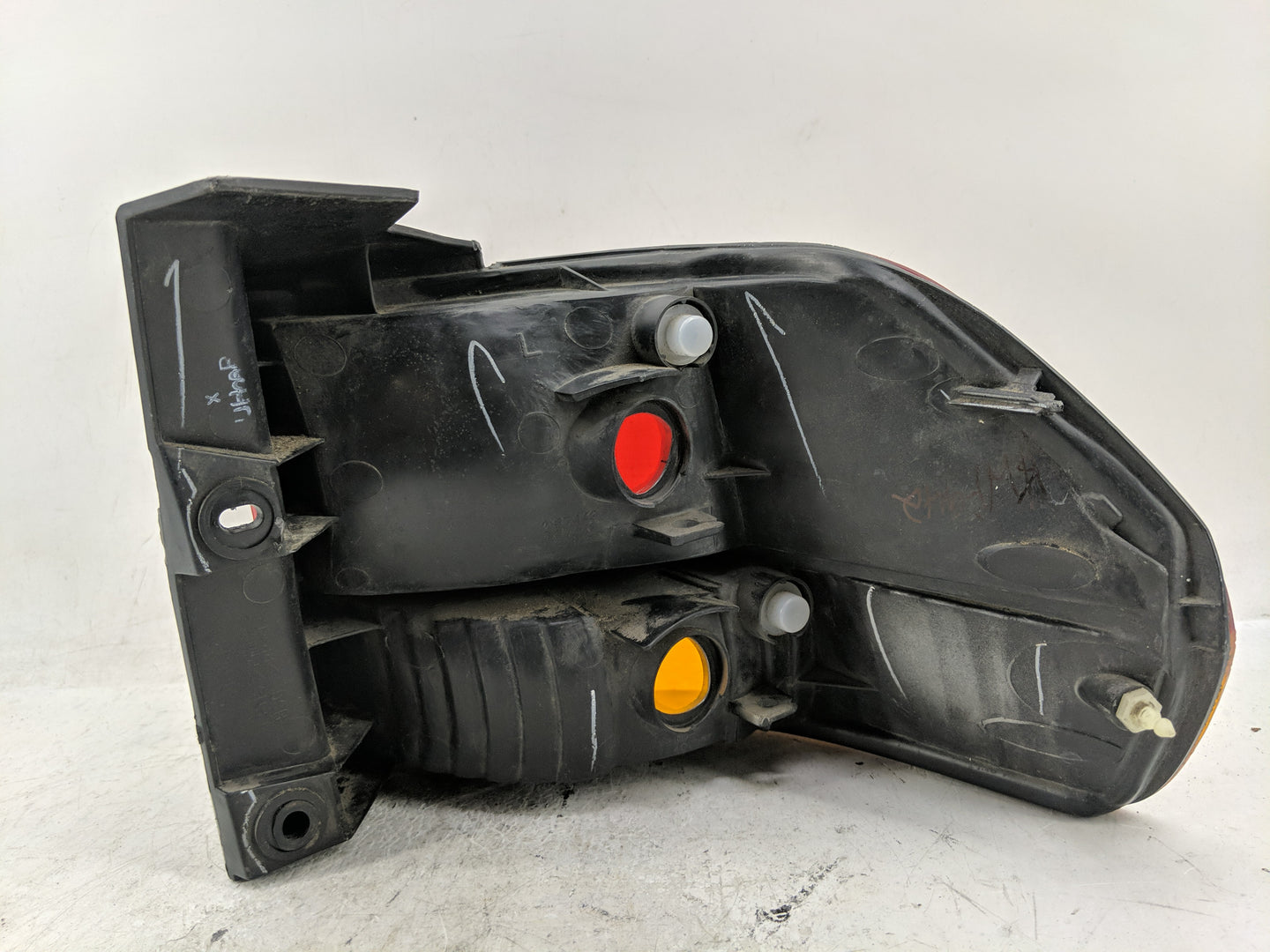 2002 Honda Odyssey Tail Light Assembly Driver Left OEM Fits OEM Used Auto Parts - Oemusedautoparts1.com