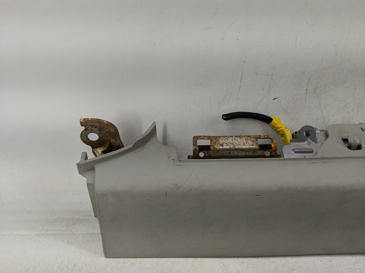 2002-2004 Honda Odyssey Air Bag Driver Left Knee Oem - Oemusedautoparts1.com
