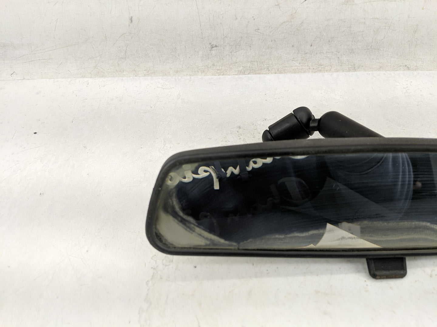 1999-2004 Honda Odyssey Interior Rear View Mirror Replacement OEM P/N:E8011083 Fits OEM Used Auto Parts - Oemusedautoparts1.