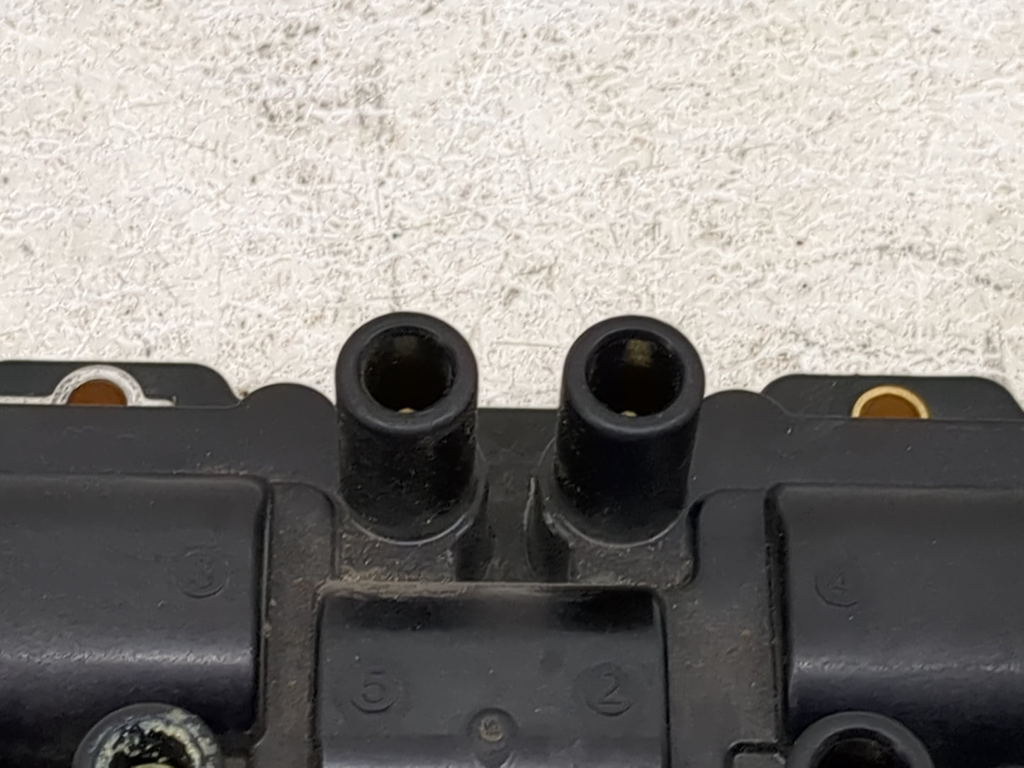 2000-2004 Honda Odyssey Ignition Coil Igniter Pack 1467661 - Oemusedautoparts1.com