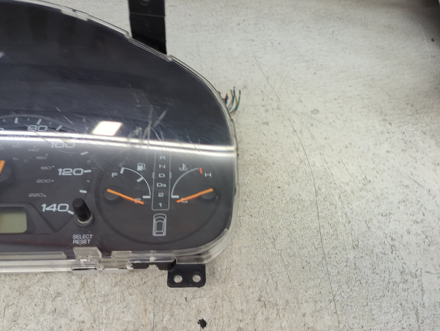 2002 Honda Odyssey Instrument Cluster Speedometer Gauges P/N:78100-S0X-A410-M1 Miles: Fits OEM Used Auto Parts - Oemusedauto