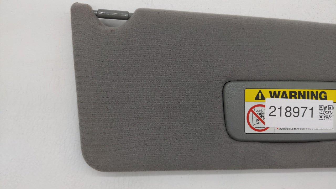 1999-2004 Honda Odyssey Sun Visor Shade Replacement Passenger Right Mirror Fits Fits 1999 2000 2001 2002 2003 2004 OEM Used 