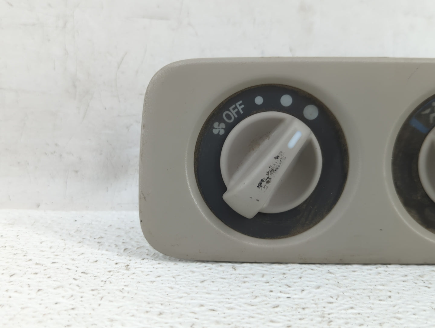 1999-2004 Honda Odyssey Climate Control Module Temperature AC/Heater Replacement P/N:BQ919-36400 Fits OEM Used Auto Parts - 