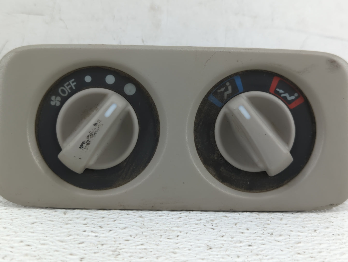 1999-2004 Honda Odyssey Climate Control Module Temperature AC/Heater Replacement P/N:BQ919-36400 Fits OEM Used Auto Parts - 