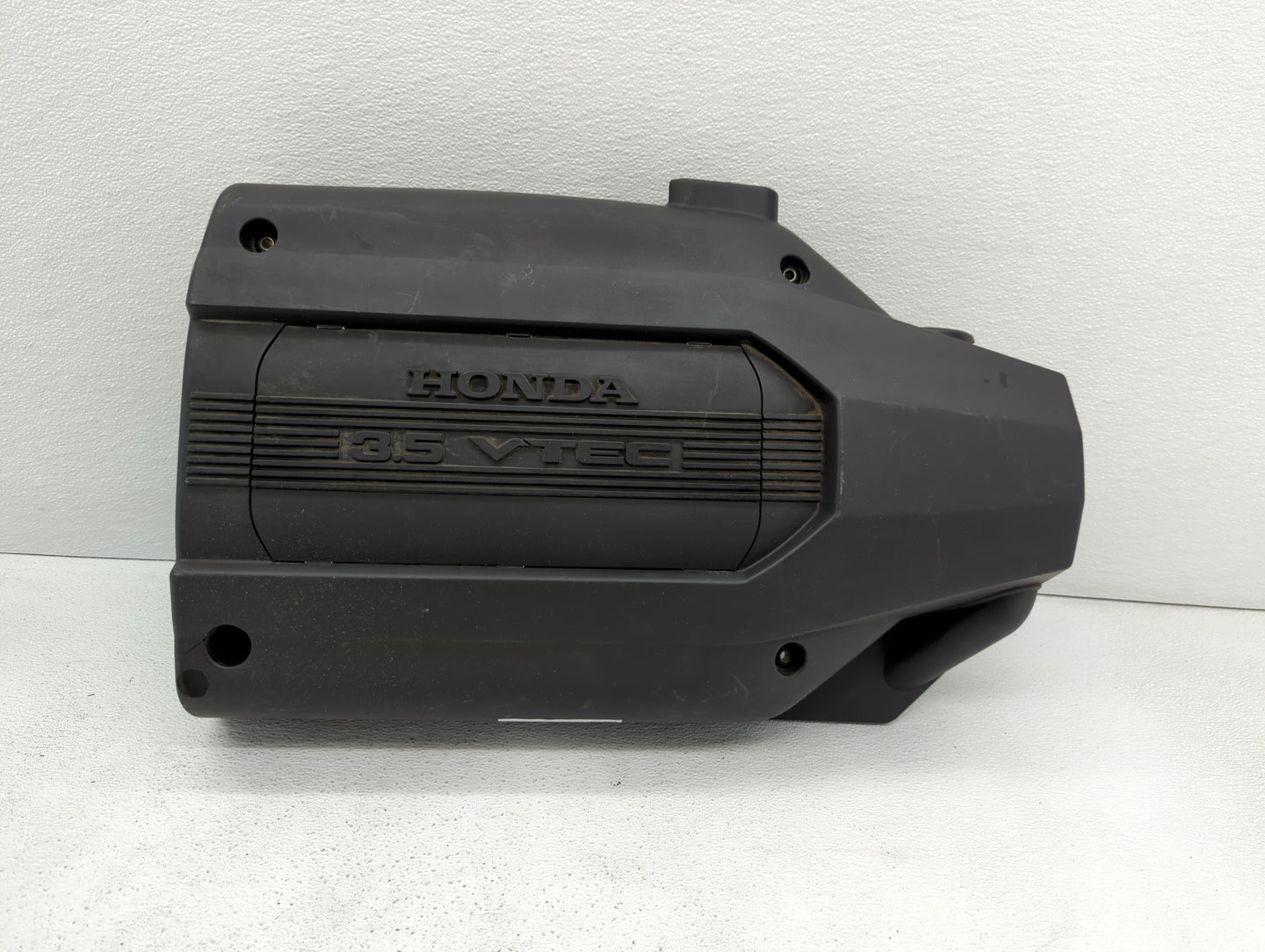 2002 Honda Odyssey Engine Cover - Oemusedautoparts1.com