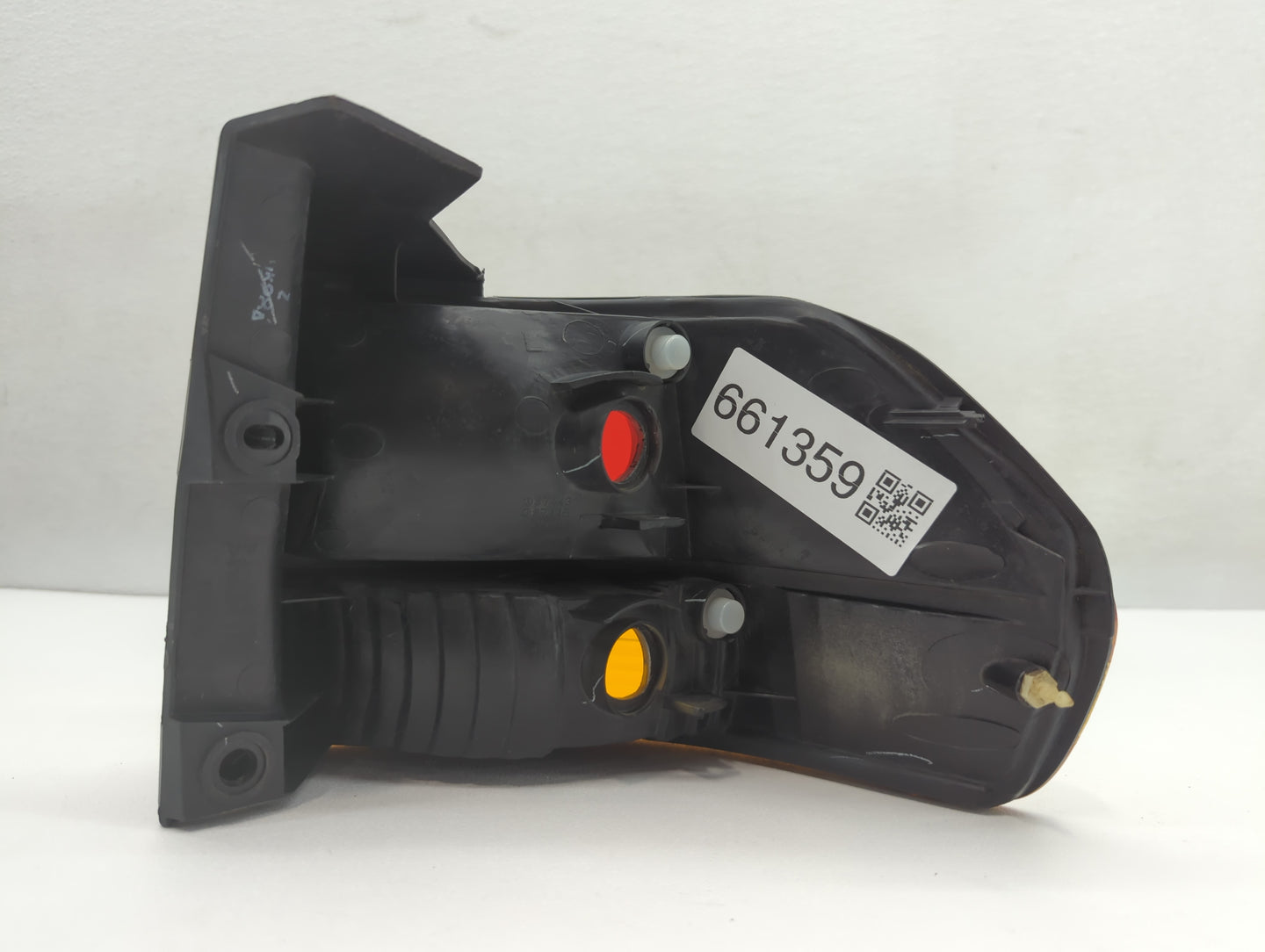 2002-2004 Honda Odyssey Tail Light Assembly Driver Left OEM Fits Fits 2002 2003 2004 OEM Used Auto Parts - Oemusedautoparts1