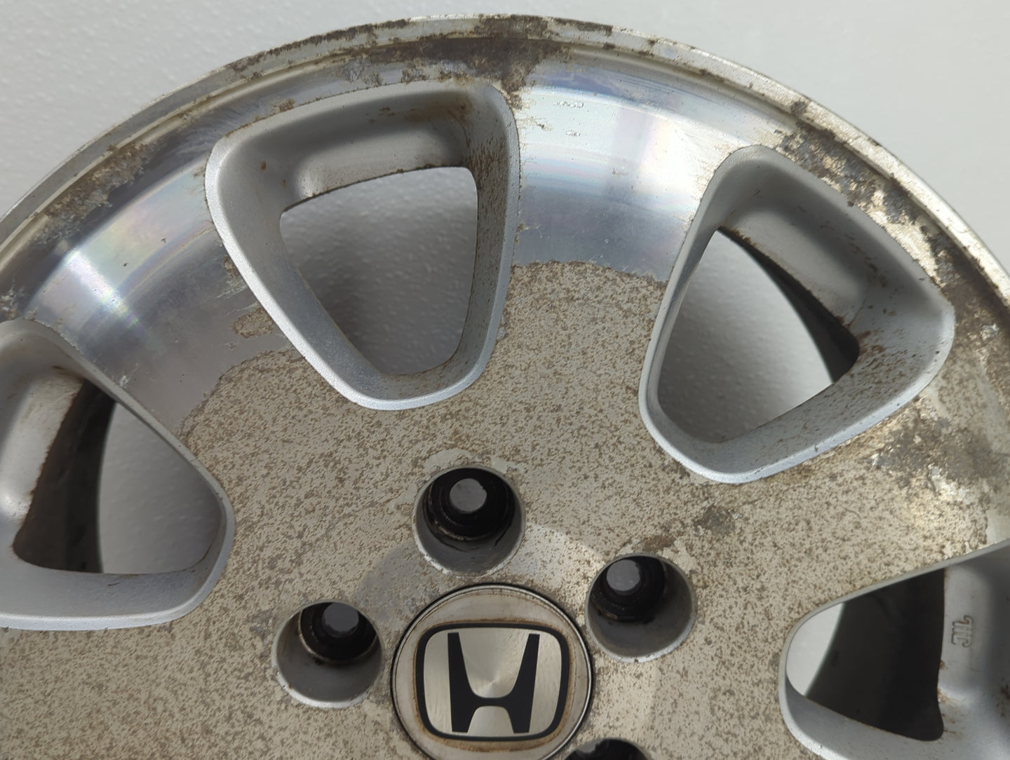 2002-2004 Honda Odyssey Wheel Rim Oem - Oemusedautoparts1.com