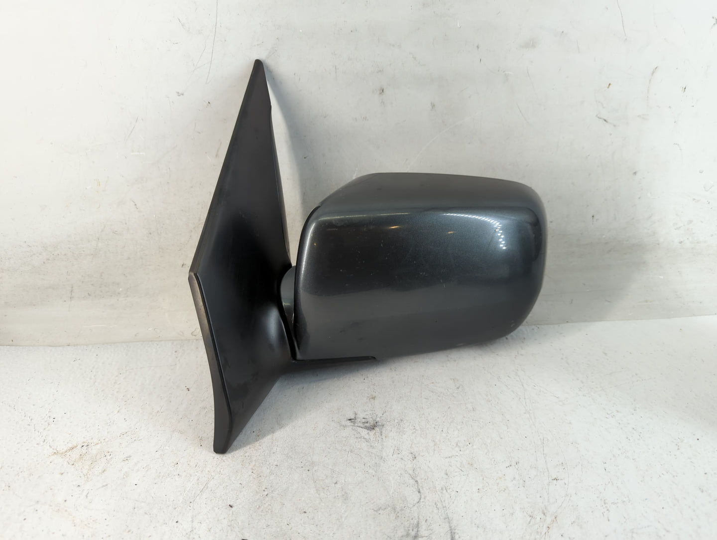 2003-2008 Honda Pilot Driver Left Side View Manual Door Mirror Black - Oemusedautoparts1.com