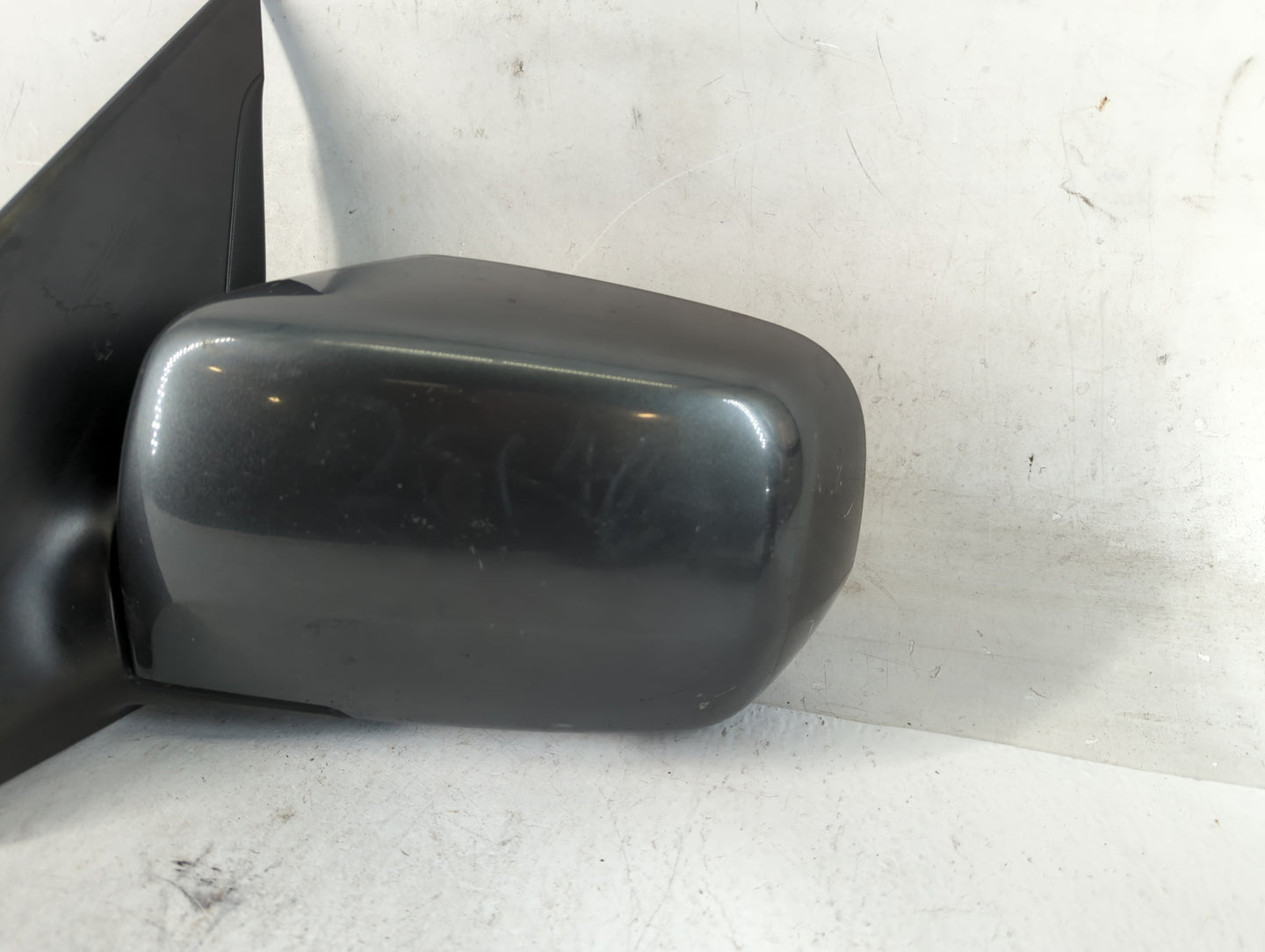2003-2008 Honda Pilot Driver Left Side View Manual Door Mirror Black - Oemusedautoparts1.com