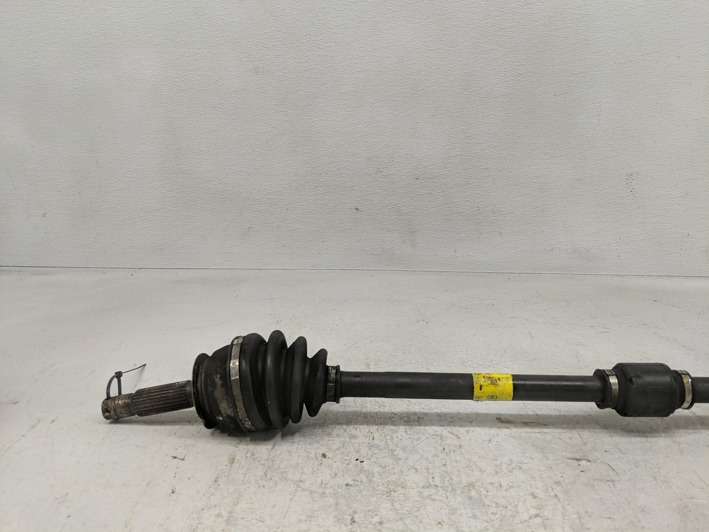 2000-2006 Hyundai Accent Axle Shaft Front Driver Cv C/v - Oemusedautoparts1.com