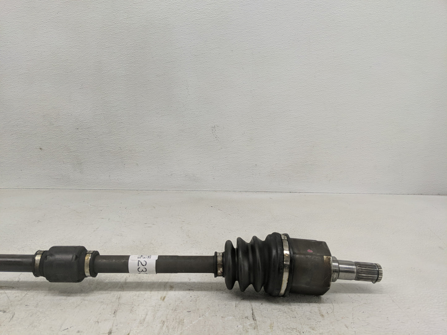 2000-2006 Hyundai Accent Axle Shaft Front Driver Cv C/v - Oemusedautoparts1.com