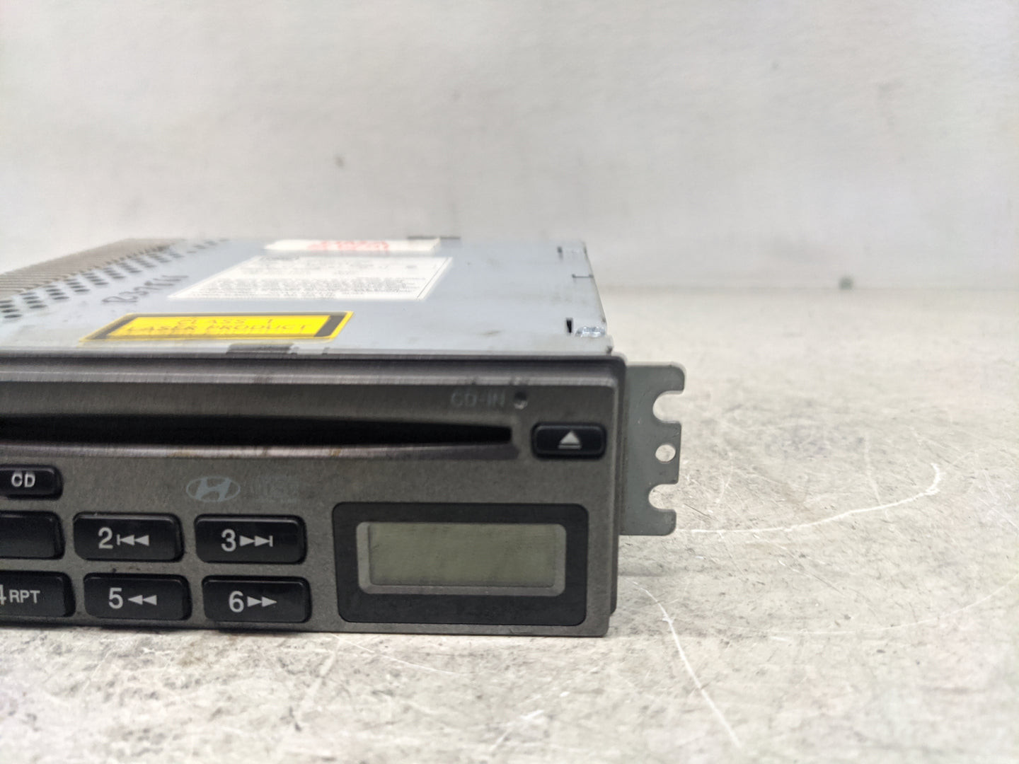 2002 Hyundai Accent Radio AM FM Cd Player Receiver Replacement Fits OEM Used Auto Parts - Oemusedautoparts1.com