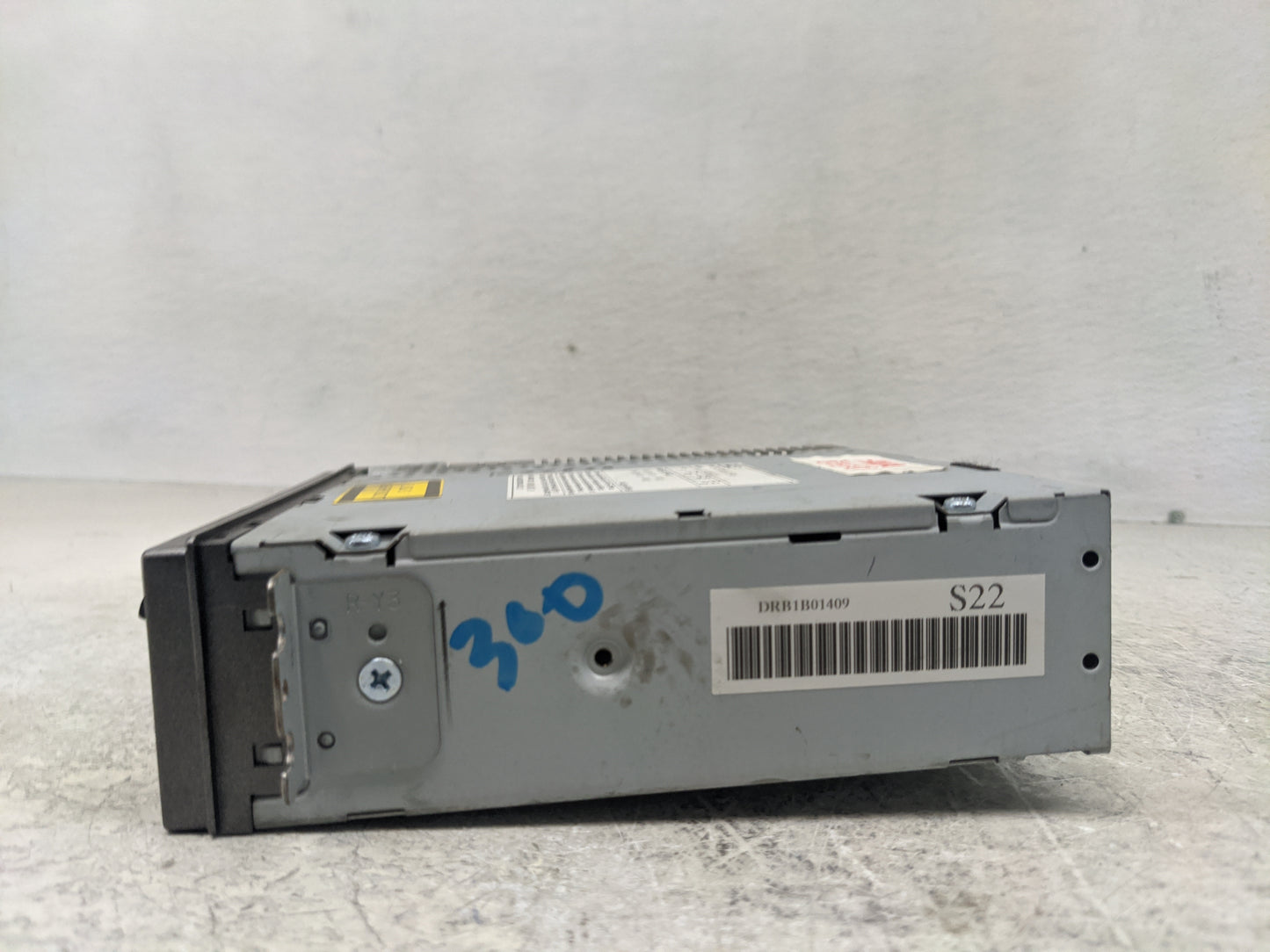 2002 Hyundai Accent Radio AM FM Cd Player Receiver Replacement Fits OEM Used Auto Parts - Oemusedautoparts1.com