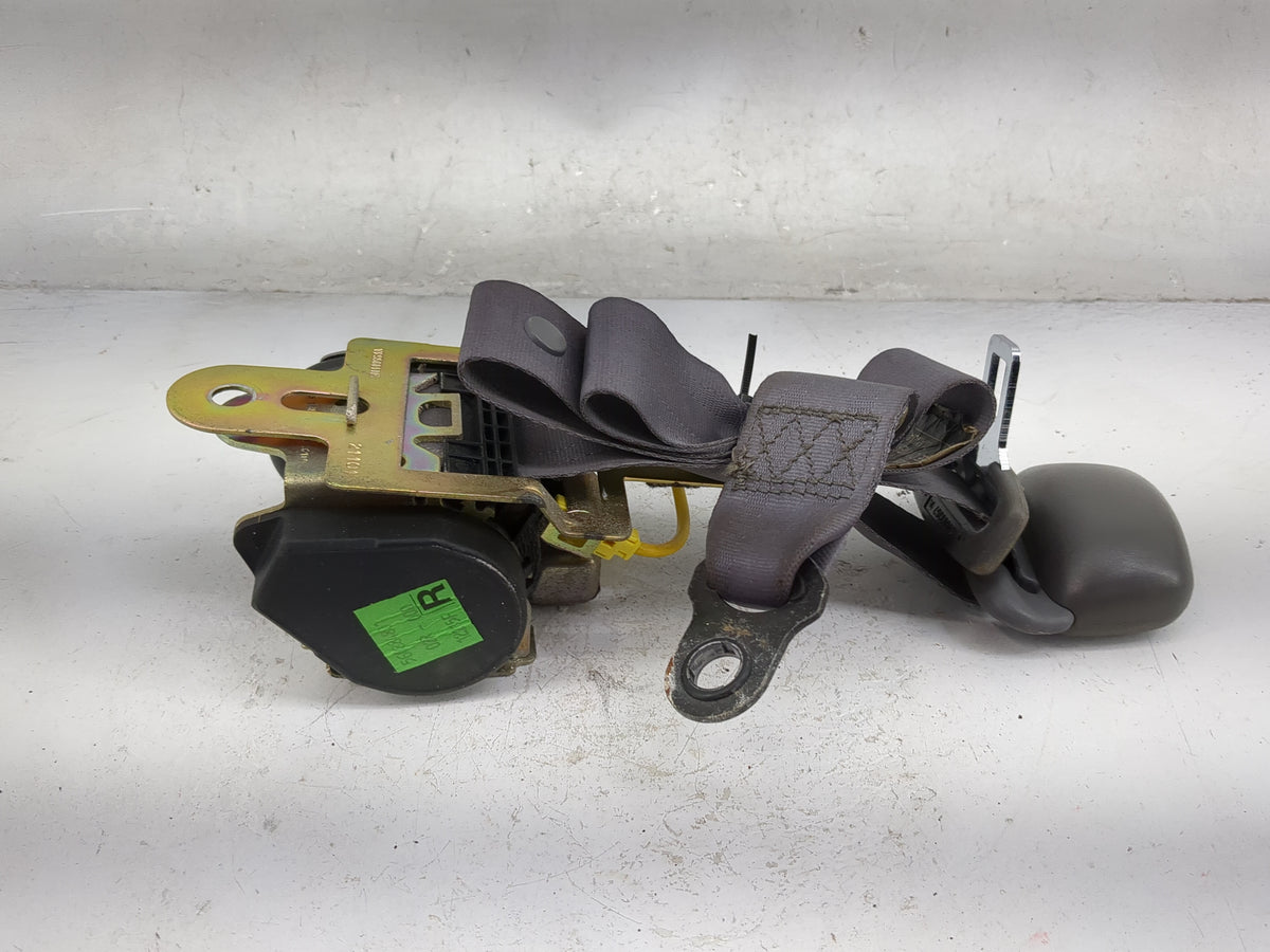 2000-2006 Hyundai Accent Passenger Front Seatbelt Retractor Gray - Oemusedautoparts1.com