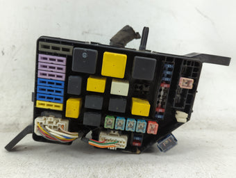 compare product 2001-2003 Hyundai Elantra Fusebox Fuse Box Panel Relay Module P/N:91220 2D033 912202D033 Fits Fits 2001 2002 2003 OEM Used Auto Parts