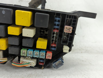 2001-2003 Hyundai Elantra Fusebox Fuse Box Panel Relay Module P/N:91220 2D033 912202D033 Fits Fits 2001 2002 2003 OEM Used Auto Parts
