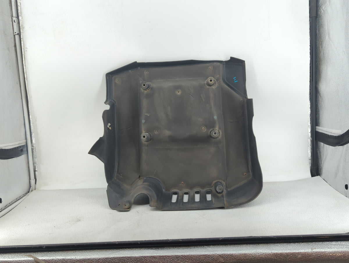 2002 Hyundai Santa Fe Engine Cover 441067 - Oemusedautoparts1.com