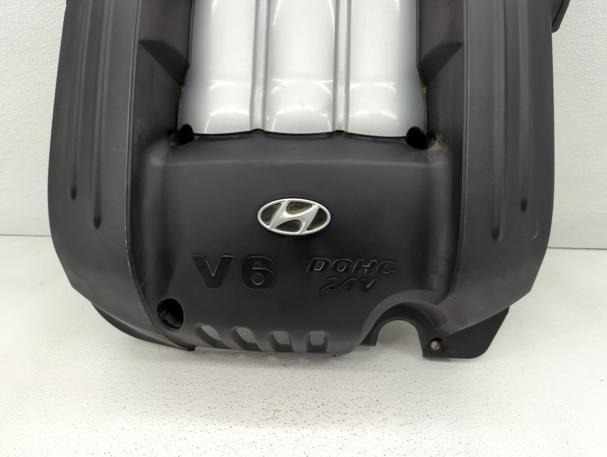 2002 Hyundai Santa Fe Engine Cover 447240 - Oemusedautoparts1.com