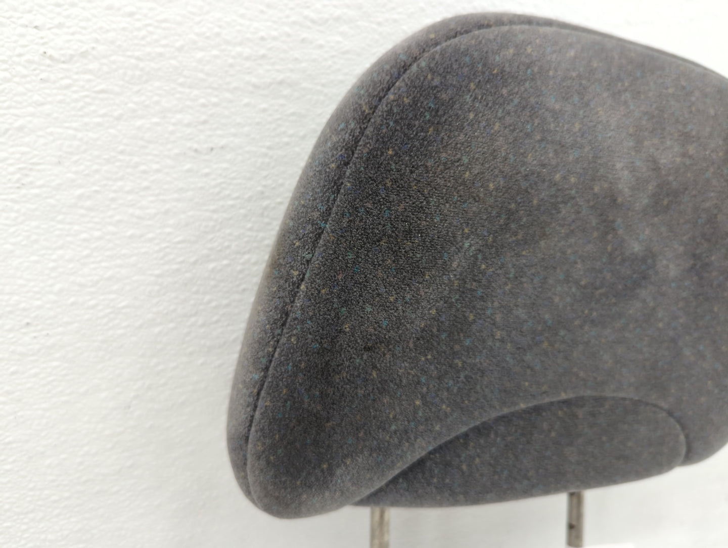 2001-2004 Hyundai Santa Fe Headrest Head Rest Front Driver Passenger Seat - Oemusedautoparts1.com