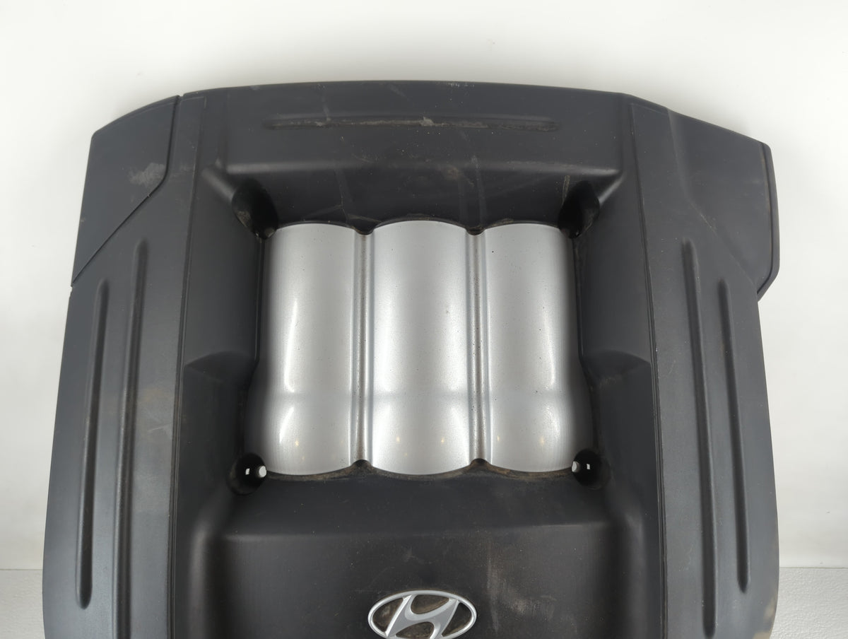 2002 Hyundai Santa Fe Engine Cover 700112 - Oemusedautoparts1.com