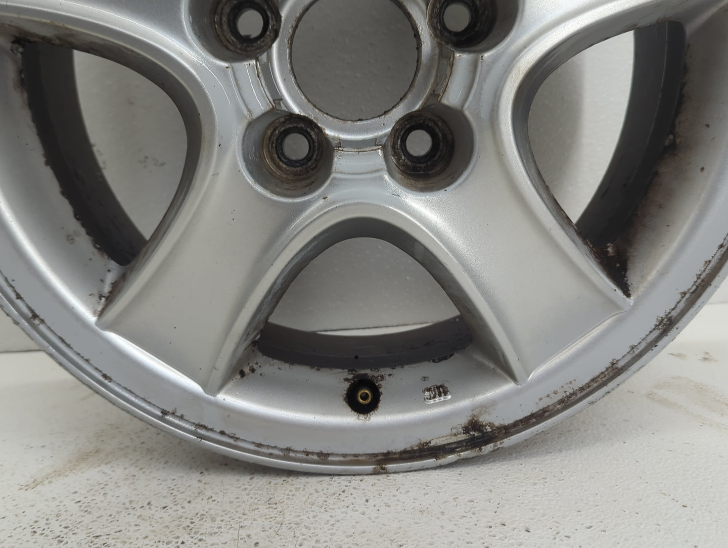 2001-2004 Hyundai Santa Fe Oem Wheel Rim - Oemusedautoparts1.com
