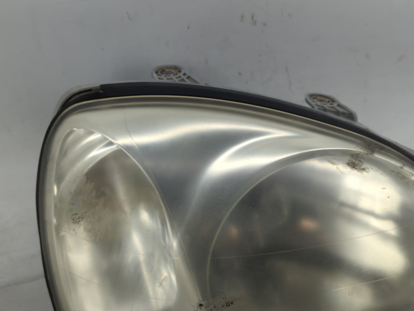 2001-2004 Hyundai Santa Fe Passenger Right Oem Head Light Headlight Lamp - Oemusedautoparts1.com