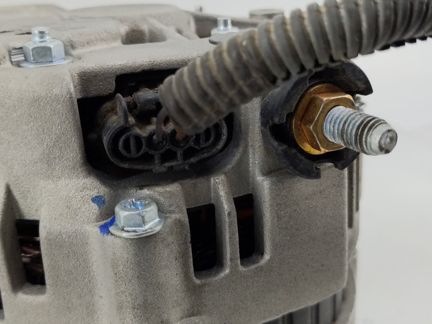 2002-2003 Infiniti I35 Alternator Replacement Generator Charging Assembly Engine OEM P/N:23100 5Y700 Fits Fits 2002 2003 OEM