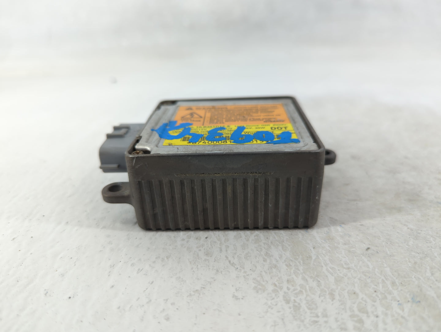 2002-2004 Infiniti I35 Headlight Ballast Head Light Silver Coast Metallic - Oemusedautoparts1.com