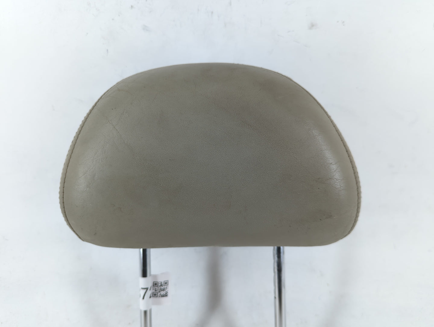 2002-2004 Infiniti I35 Headrest Head Rest Front Driver Passenger Seat Fits Fits 2002 2003 2004 OEM Used Auto Parts - Oemused