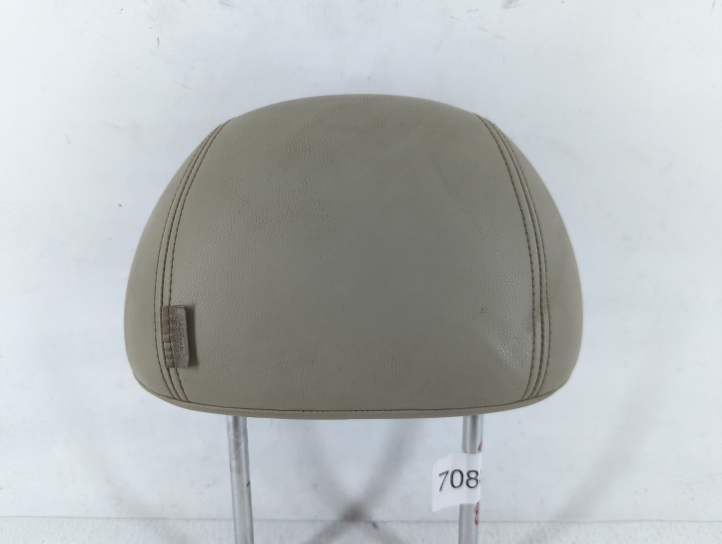 2002-2004 Infiniti I35 Headrest Head Rest Front Driver Passenger Seat Fits Fits 2002 2003 2004 OEM Used Auto Parts - Oemused