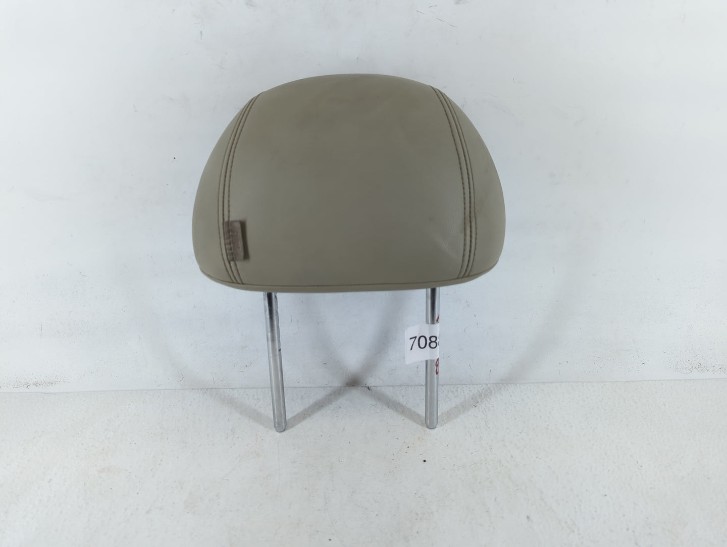 2002-2004 Infiniti I35 Headrest Head Rest Front Driver Passenger Seat Fits Fits 2002 2003 2004 OEM Used Auto Parts - Oemused