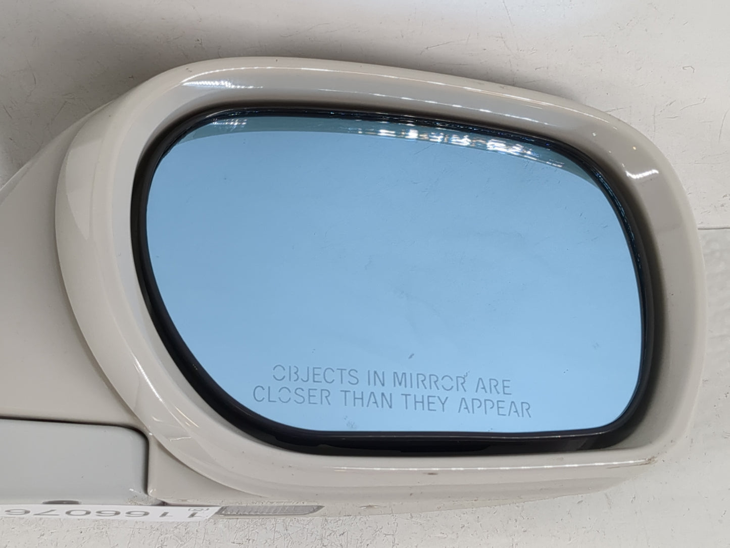 2002 Infiniti Q45 Side Mirror Replacement Passenger Right View Door Mirror Fits OEM Used Auto Parts - Oemusedautoparts1.com