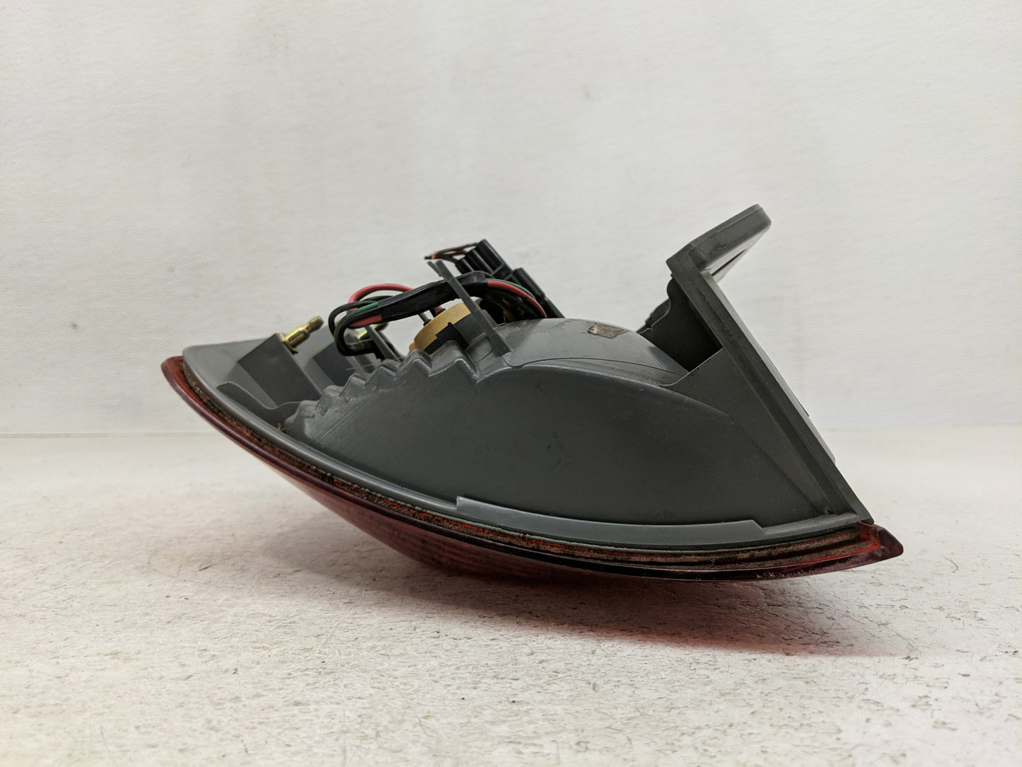 2002-2004 Isuzu Axiom Tail Light Assembly Passenger Right OEM Fits Fits 2002 2003 2004 OEM Used Auto Parts - Oemusedautopart