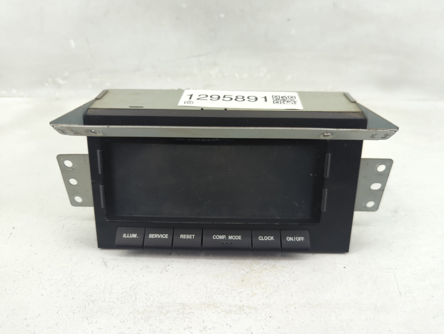 2002-2003 Isuzu Axiom Radio AM FM Cd Player Receiver Replacement P/N:8-97288-148-2 Fits Fits 2002 2003 OEM Used Auto Parts -