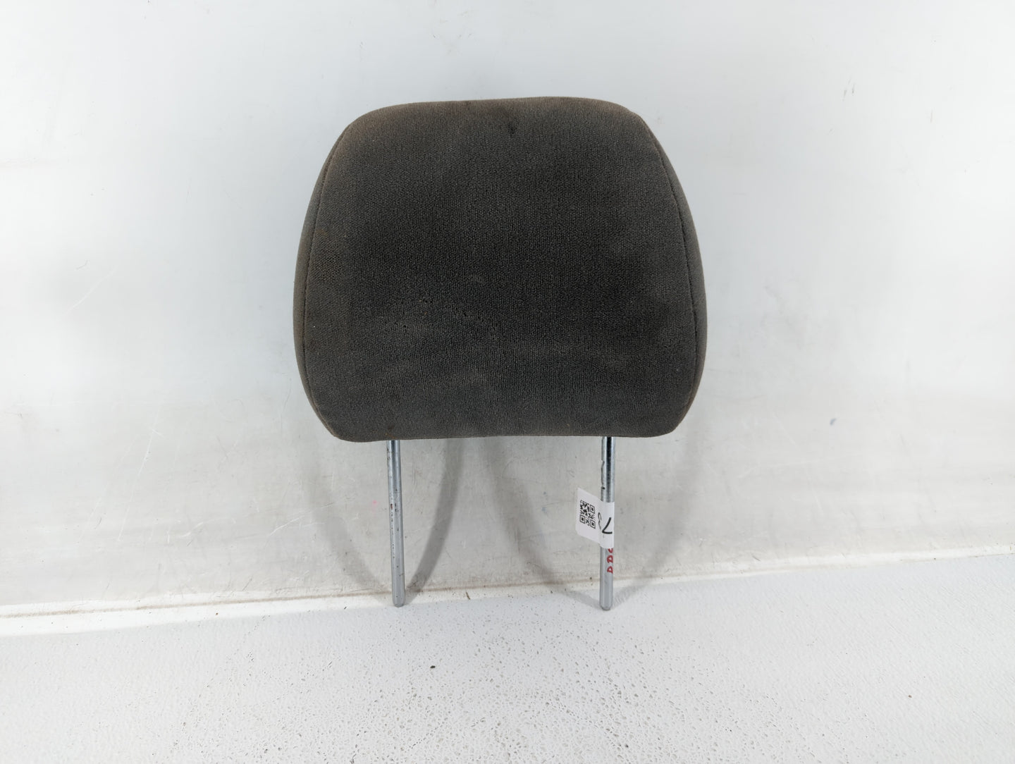 2002 Isuzu Axiom Headrest Head Rest Front Driver Passenger Seat Fits OEM Used Auto Parts - Oemusedautoparts1.com