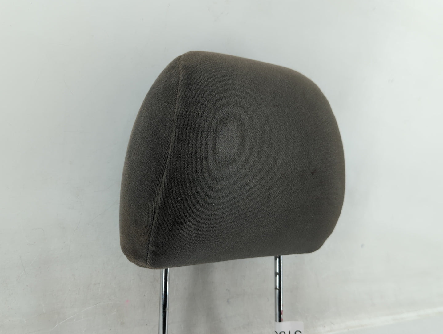 2002 Isuzu Axiom Headrest Head Rest Front Driver Passenger Seat Fits OEM Used Auto Parts - Oemusedautoparts1.com